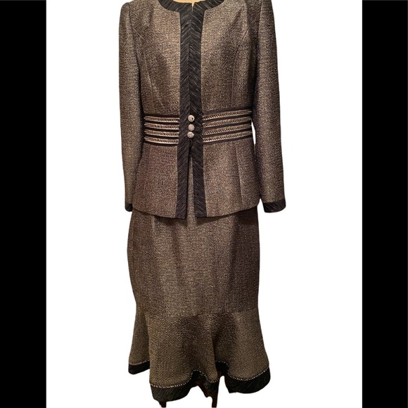 Susanna Women's 2-Piece Skirt Set - Picture 1 of 4